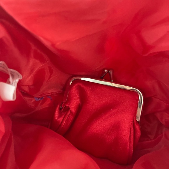 Red mini bag. Floral print - Picture 3 of 3